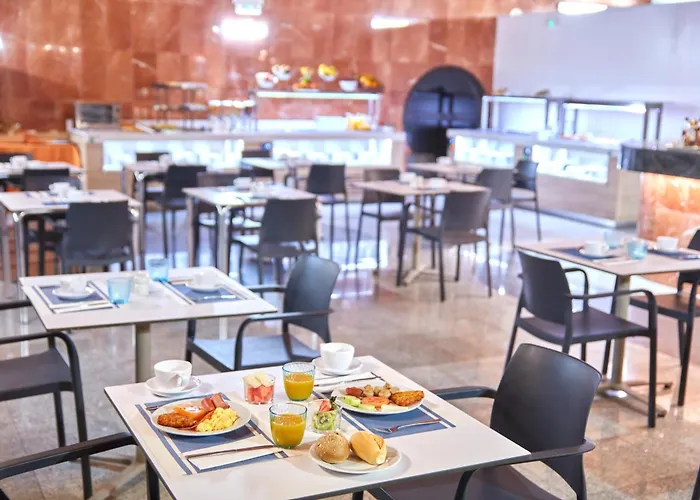 Hotel Chatur Palmera Mar