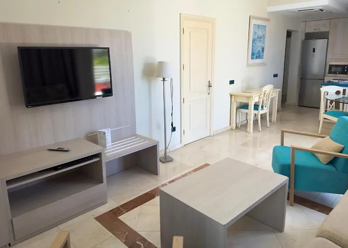 Holiday Club Playa Amadores